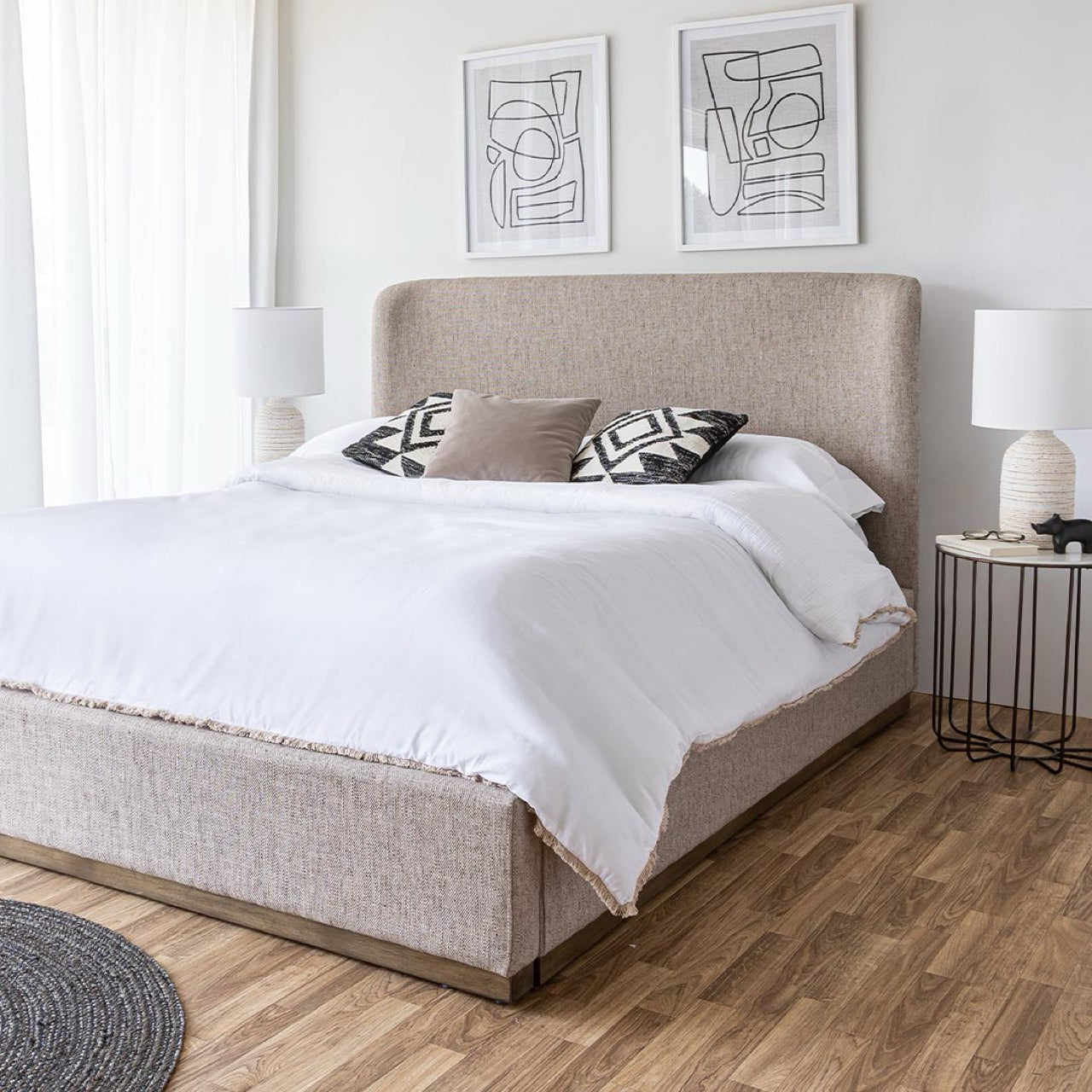 Faye King Bed With Curved Headboard - Perfect Taupe