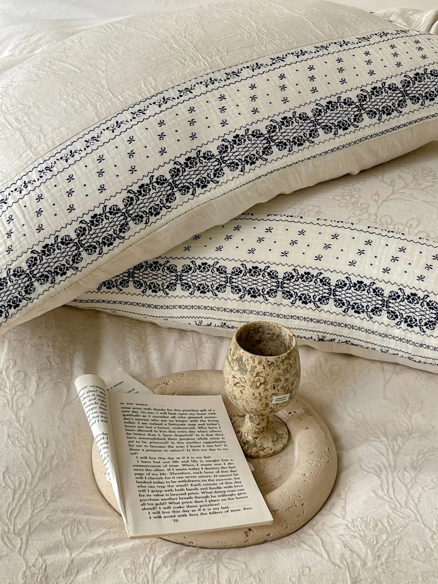 French Chateau Vintage Style Premium 4 Pc Cotton Linen Duvet Set - Cream